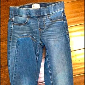 2 pairs of girls jeggings